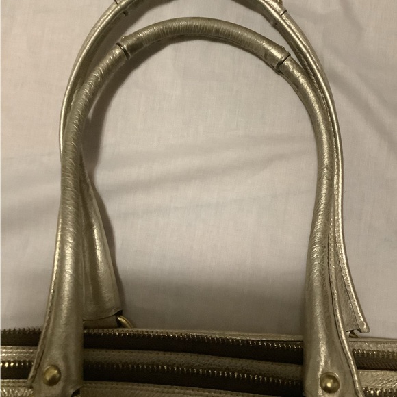 Coach - Picture 11 of 11